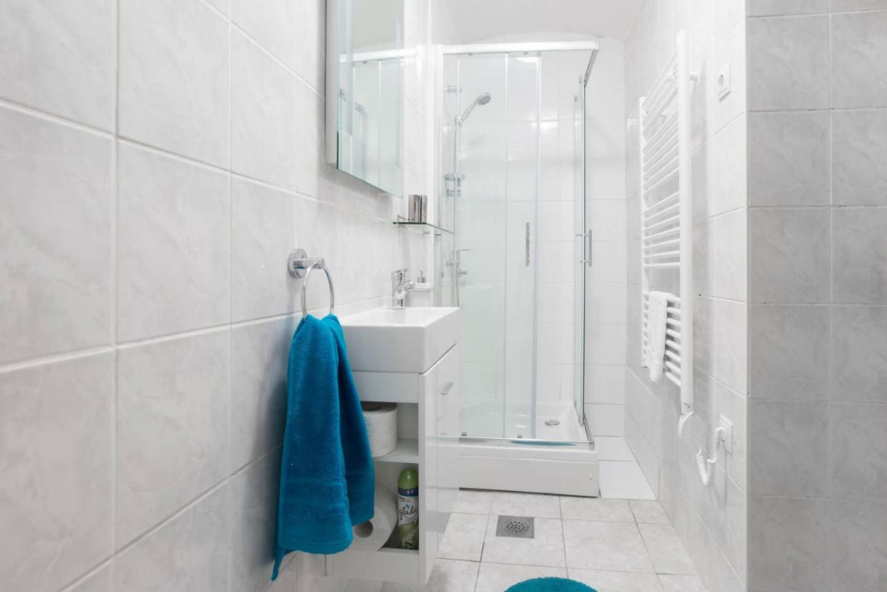 Studio Apartment Ivana Zagreb Extérieur photo